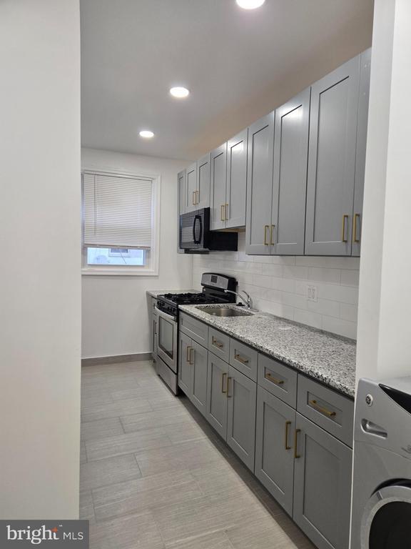 Foto del edificio - 3513 Vista St