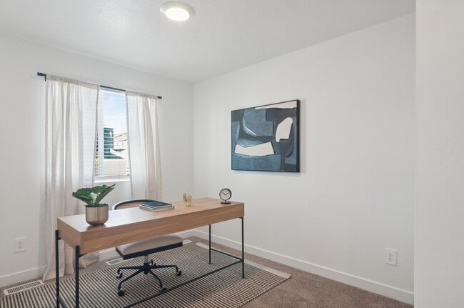 Foto del edificio - Little Valley Townhomes