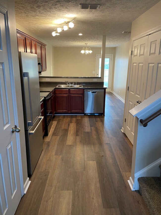 Foto del edificio - 4844 Laura Jeanne Blvd