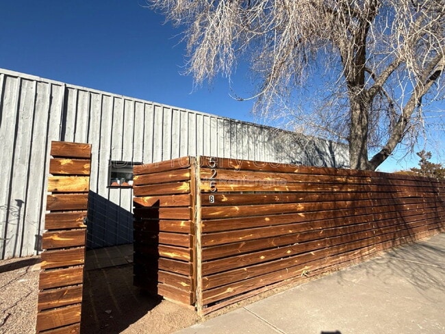 Building Photo - 3209 Burton Ave SE