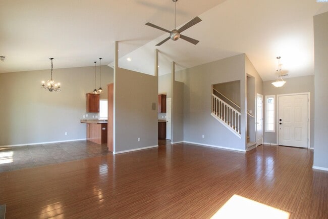 Building Photo - South Kennewick 3 Bed/2 Bath House