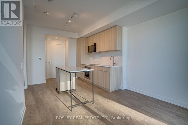 Building Photo - 251 Masonry Wy