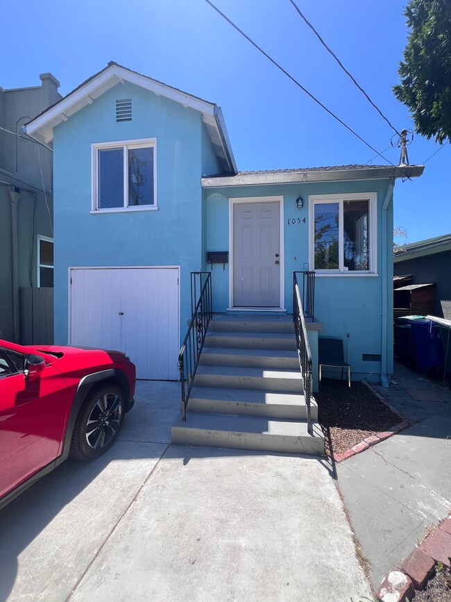 Photo - 1054 Cornell Ave House