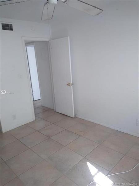 Building Photo - 1321 NW 43rd Ave