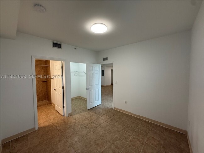 Building Photo - 5978 SW 64th St