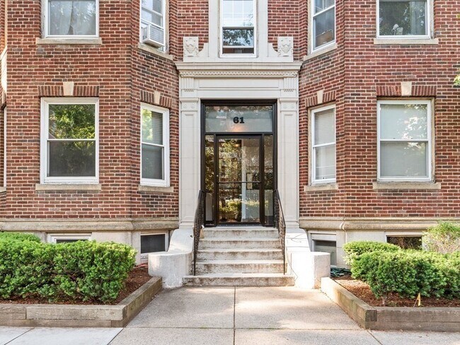 Foto del edificio - 61 Thatcher St