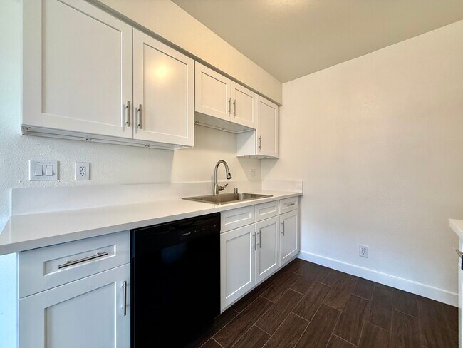Foto del edificio - 38011 20th St E