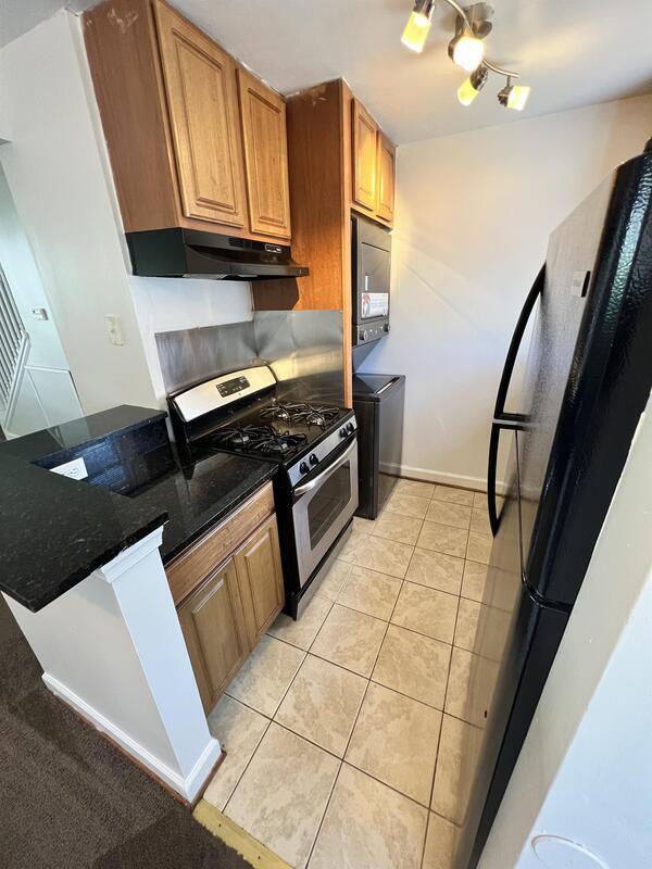 Photo - 6890 Hawthorne St Apartment