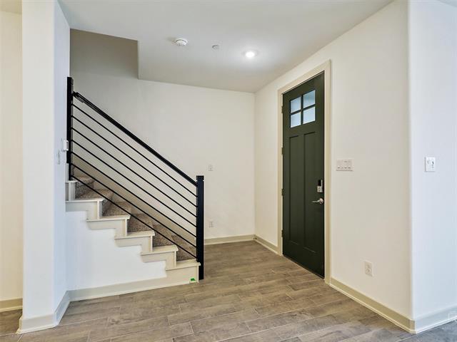 Foto del edificio - 543 Eiseley Dr