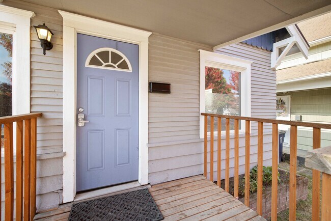 Foto del edificio - 4116 S Thompson Ave