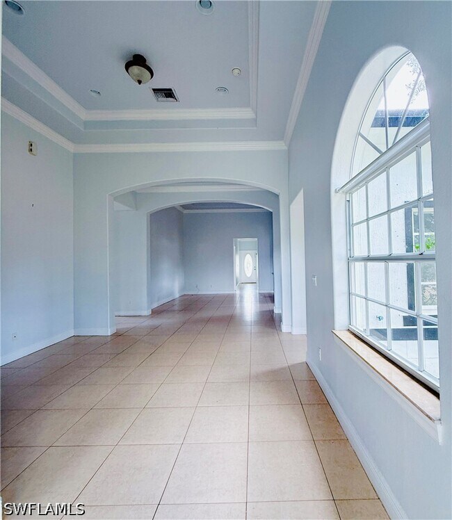 Foto del edificio - 3465 Everglades Blvd N