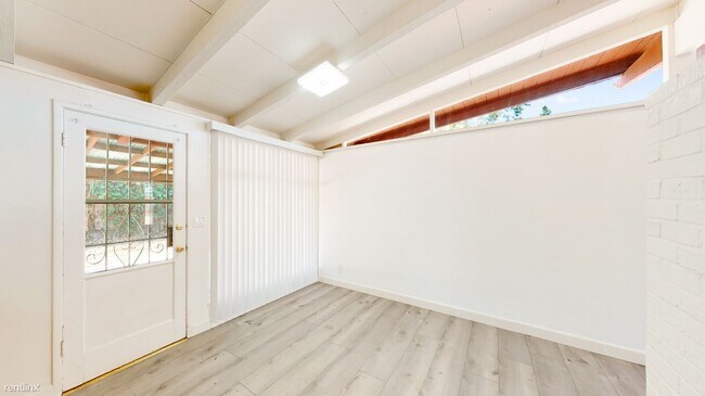 Building Photo - 3 br, 2 bath House - 1286 Tucson Avenue