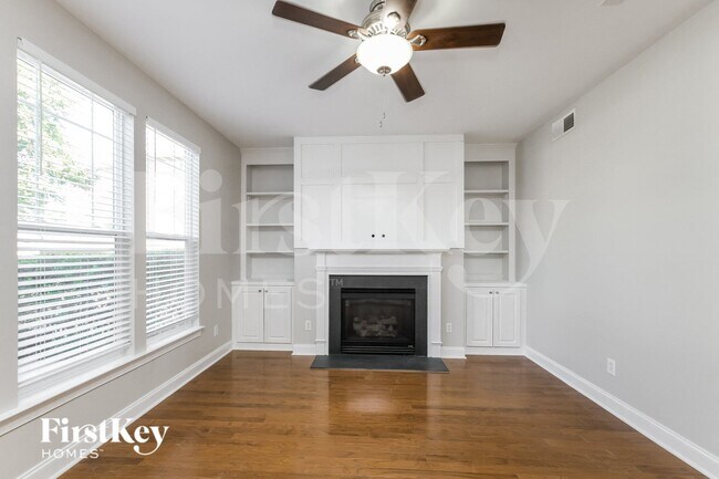 Foto del edificio - 15636 Seafield Ln