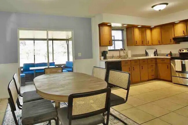 Foto del edificio - 15330 E Hwy 25