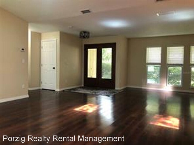 Building Photo - 3 br, 2 bath House - 711 Columbus Way