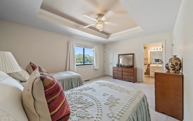 Building Photo - 3 Bedroom Condo Available for Immediate Mo...