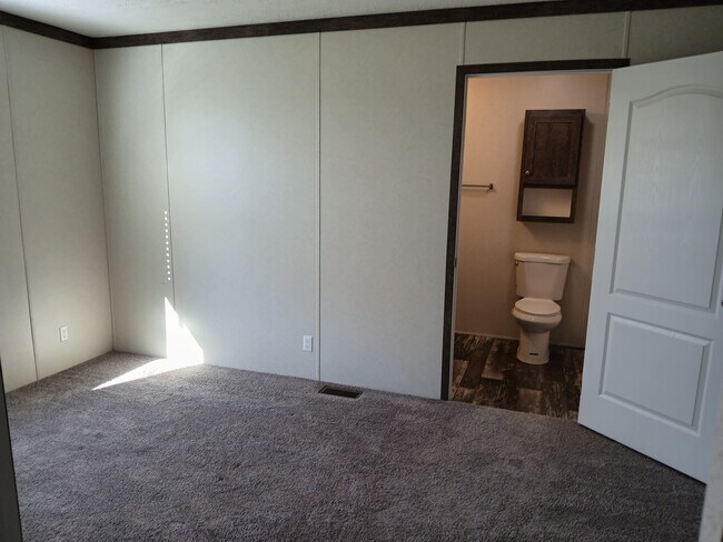 Building Photo - 5212 Champagne Dr