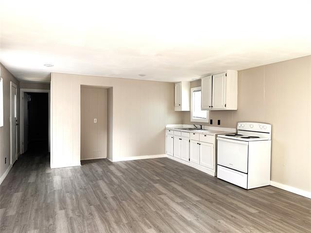 Building Photo - 3201 Stephen F Austin Dr