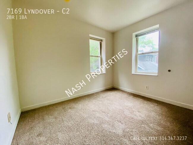 Foto del edificio - $825 - 2 Bed / 1 Bath apartment in downtow...
