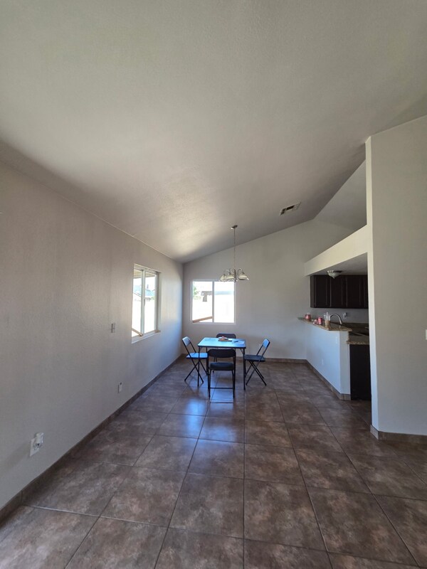 Foto del edificio - 6534 N 71st Ave