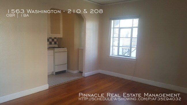 Foto del edificio - 1563 N Washington St