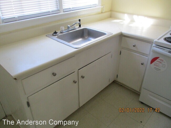 Building Photo - 2 br, 1 bath House - 1206-A Eager Ave