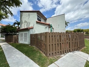 Building Photo - 10307 NW 9th St Cir