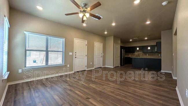 Building Photo - 1080 Hibiscus Dr