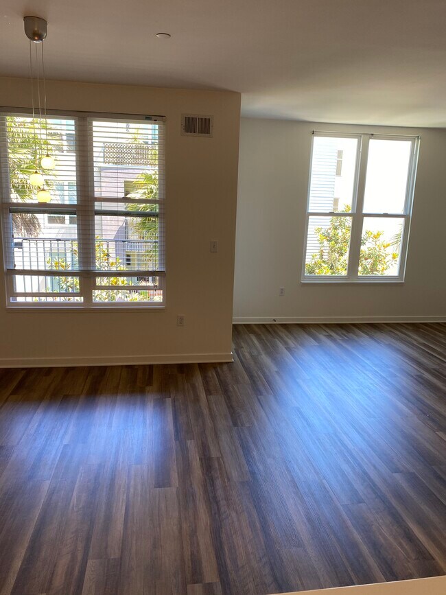 Foto del edificio - 5900 3rd St