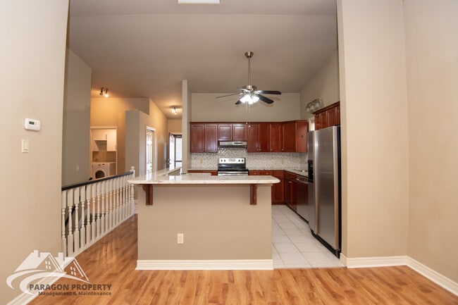 Building Photo - 8 McIntosh Ave