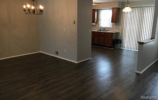 Building Photo - 45277 Universal Ct