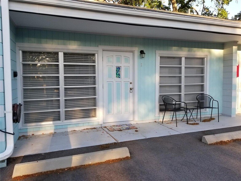 Foto principal - 512 Barcelona Ave