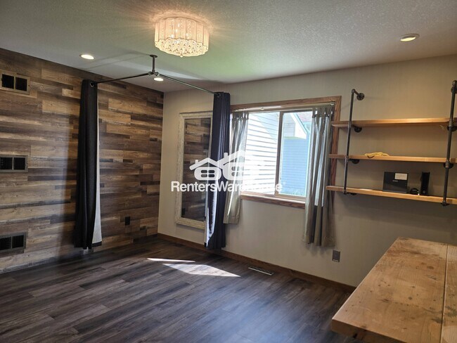 Foto del edificio - 930 Aspen Cir