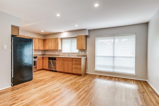 Foto del edificio - 4616 W Lovers Ln