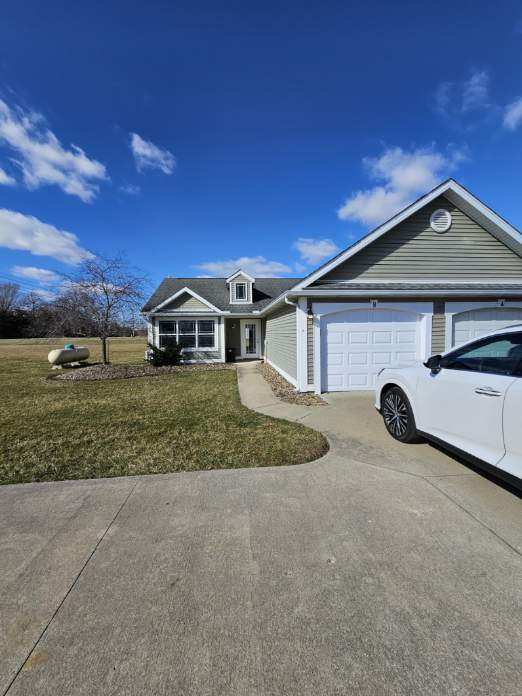 246 Township Road 391, Sullivan, OH 44880 Townhome Rentals in