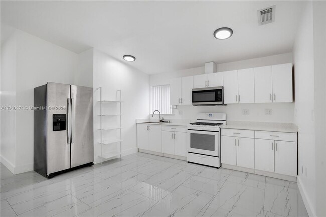 Foto del edificio - 12068 SW 210th St