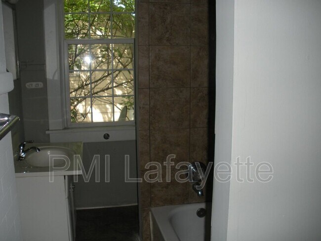 Foto del edificio - 1502 1/2 N 13th St