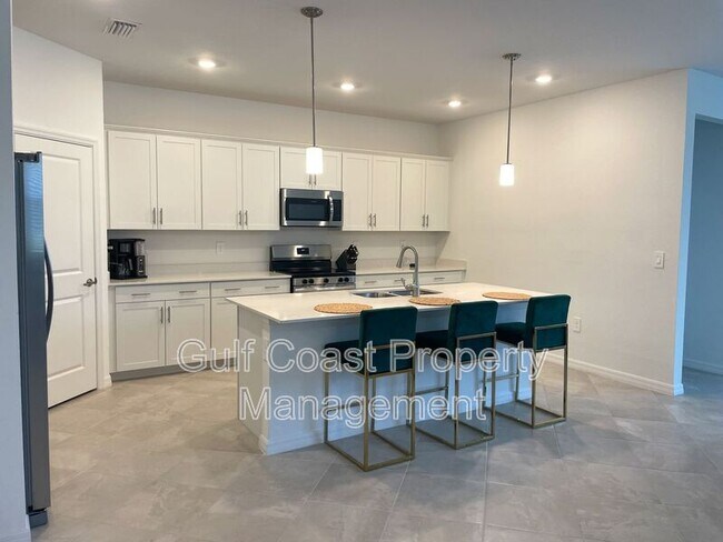 Building Photo - 11308 Pinot Dr