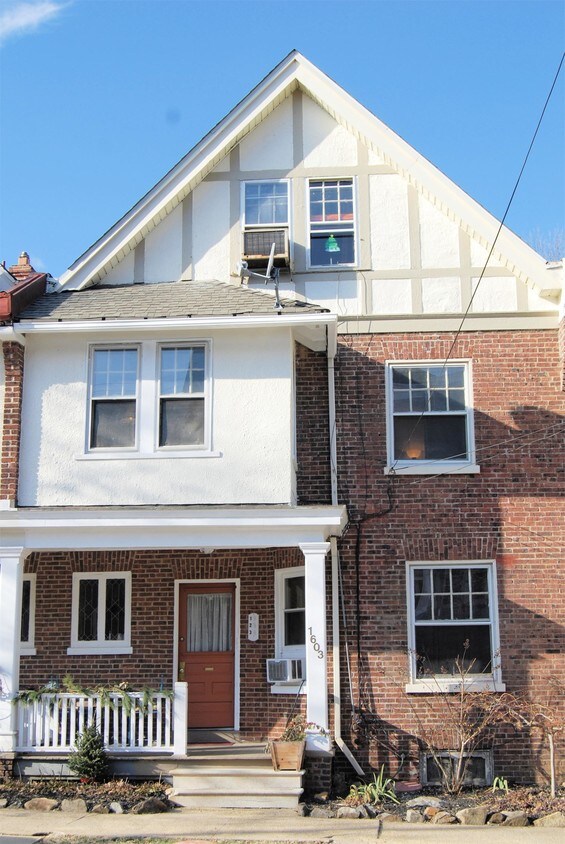 Primary Photo - 1603 N Rodney St