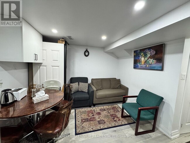 Building Photo - 3847 Morning Star Dr