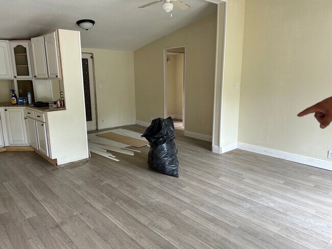Foto del edificio - 4396 N Laramie Terrace