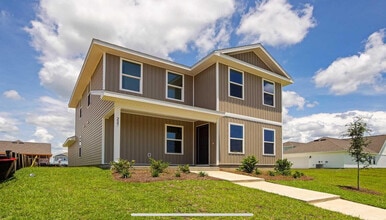 Building Photo - 227 Bluebeech St