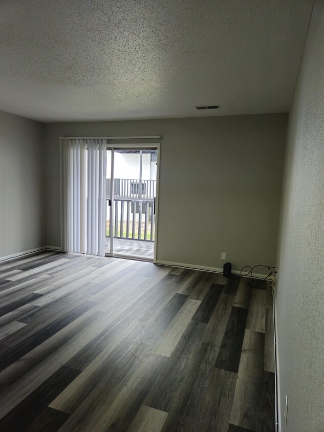 Primary Photo - 1508 Oxford Pl
