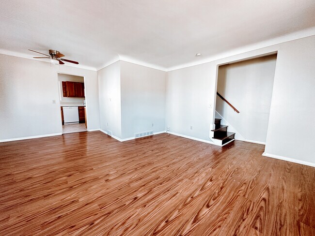 Foto del edificio - 3025 S Byrne Rd