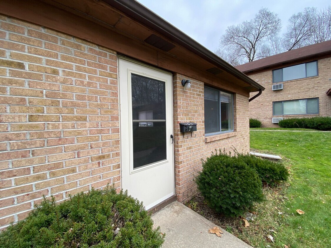 Foto principal - Parkway Apartments