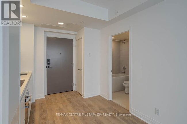 Building Photo - 4015 The Exchange