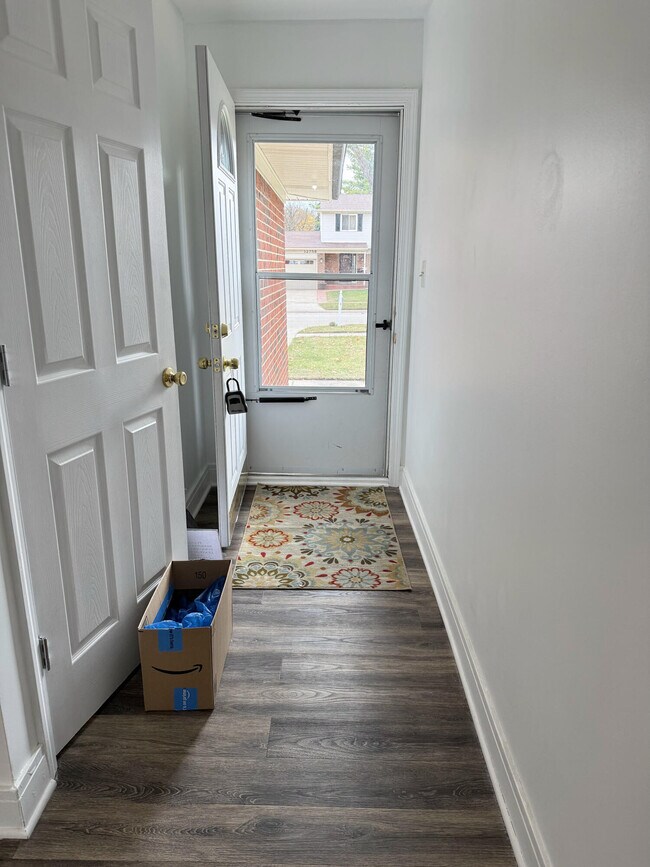 Foto del edificio - 12757 De Cook Dr