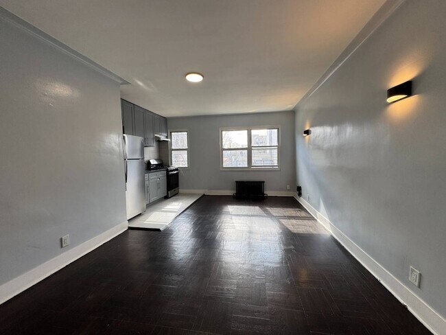 Foto del edificio - 1254 White Plains Rd