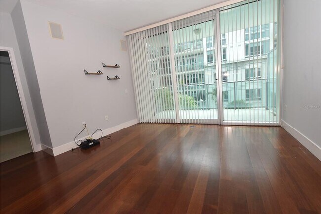 Foto del edificio - 111 N 12th St
