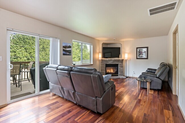 Foto del edificio - 5625 208th Street Ct E